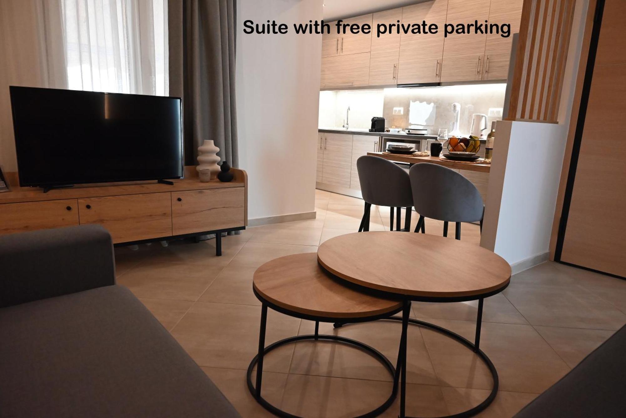 Mouson Luxury Suite With Free Private Parking Καβάλα Εξωτερικό φωτογραφία