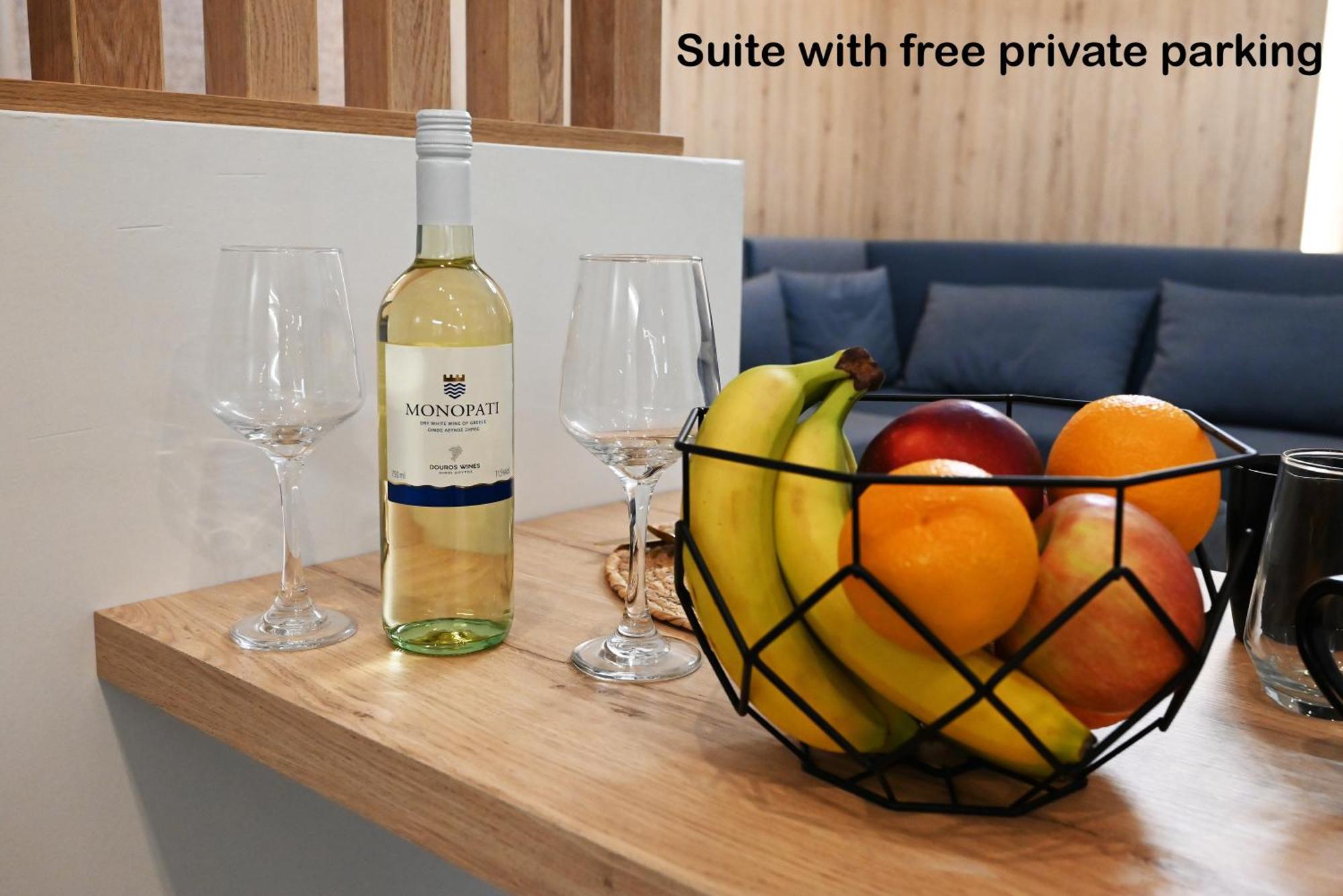 Mouson Luxury Suite With Free Private Parking Καβάλα Εξωτερικό φωτογραφία