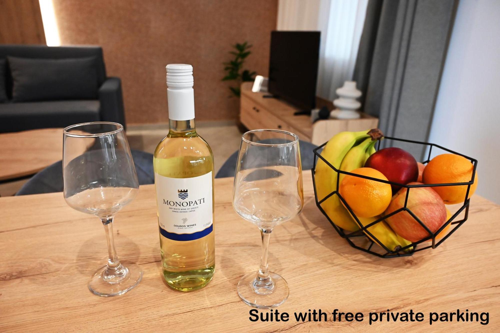 Mouson Luxury Suite With Free Private Parking Καβάλα Εξωτερικό φωτογραφία